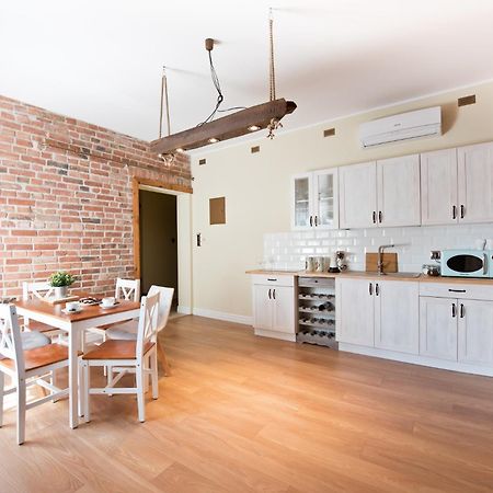 Apartament Starowka No1, No2, No3 ทอรูน ภายนอก รูปภาพ